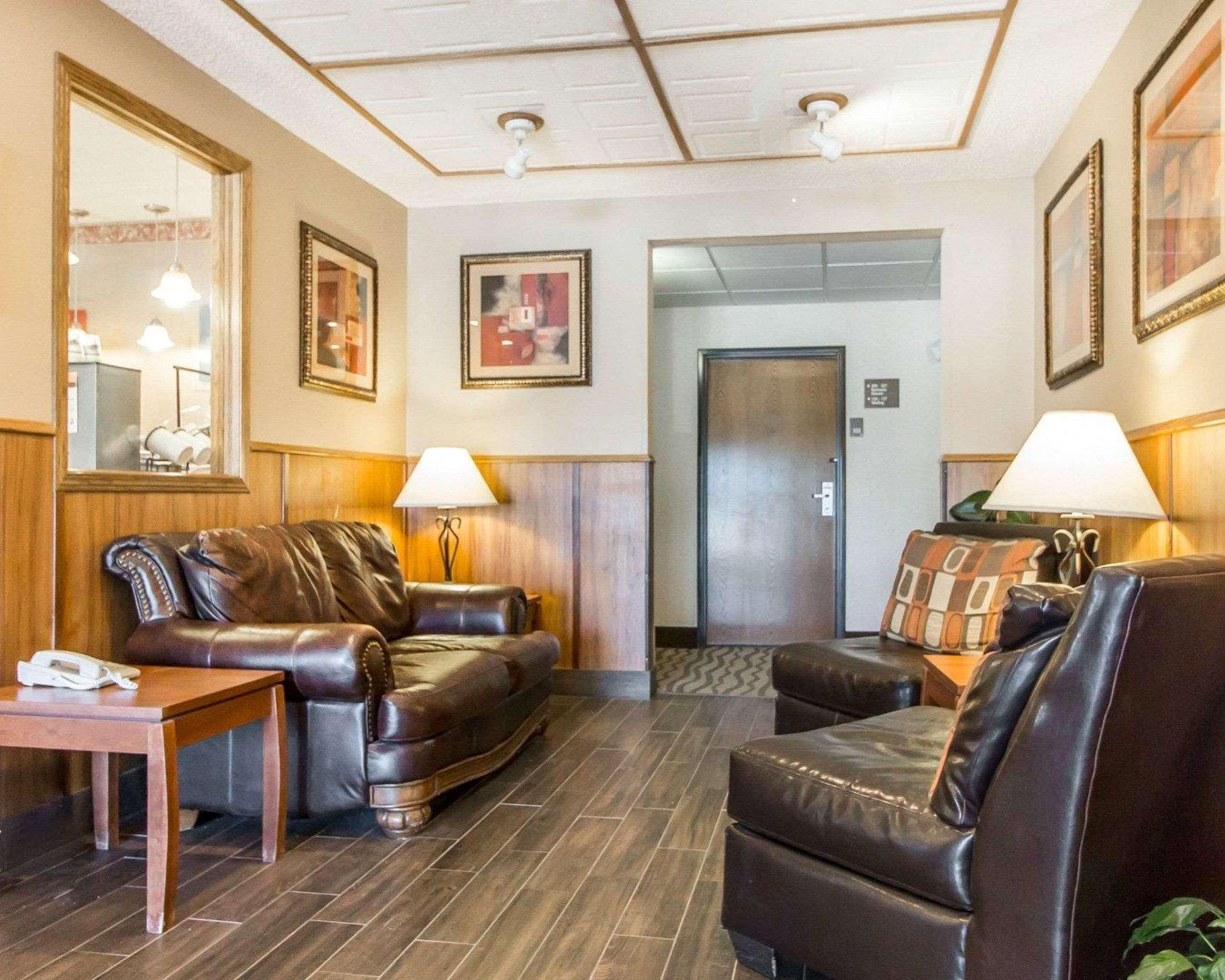 Comfort Inn Валънтайн Екстериор снимка